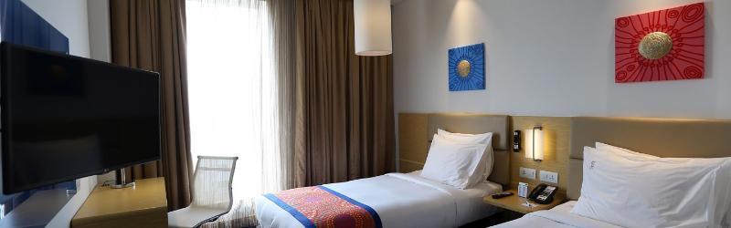 Holiday Inn Express Chennai Old Mahabalipuram Road Exteriér fotografie