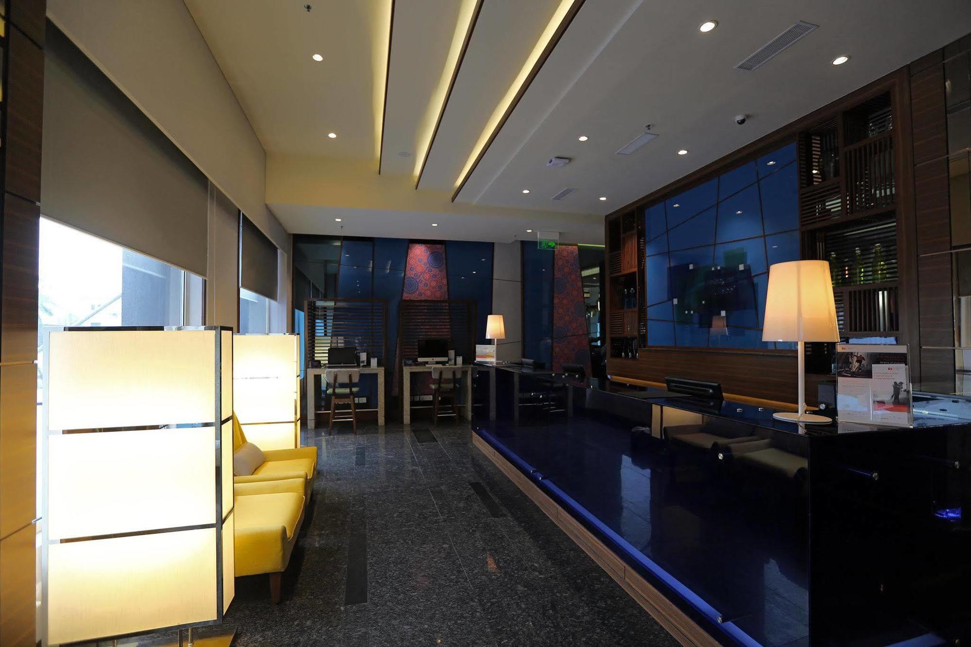 Holiday Inn Express Chennai Old Mahabalipuram Road Exteriér fotografie