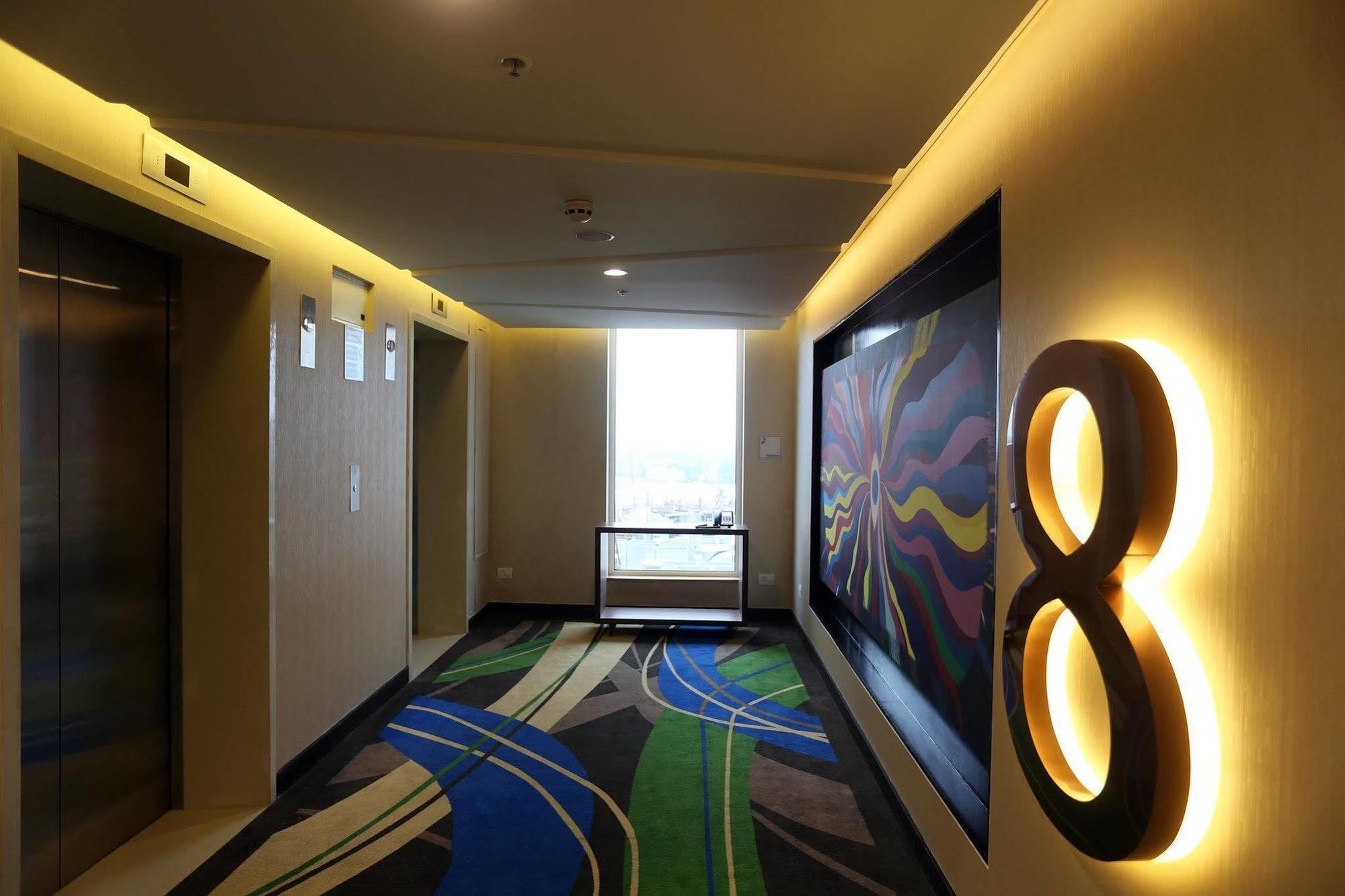 Holiday Inn Express Chennai Old Mahabalipuram Road Exteriér fotografie