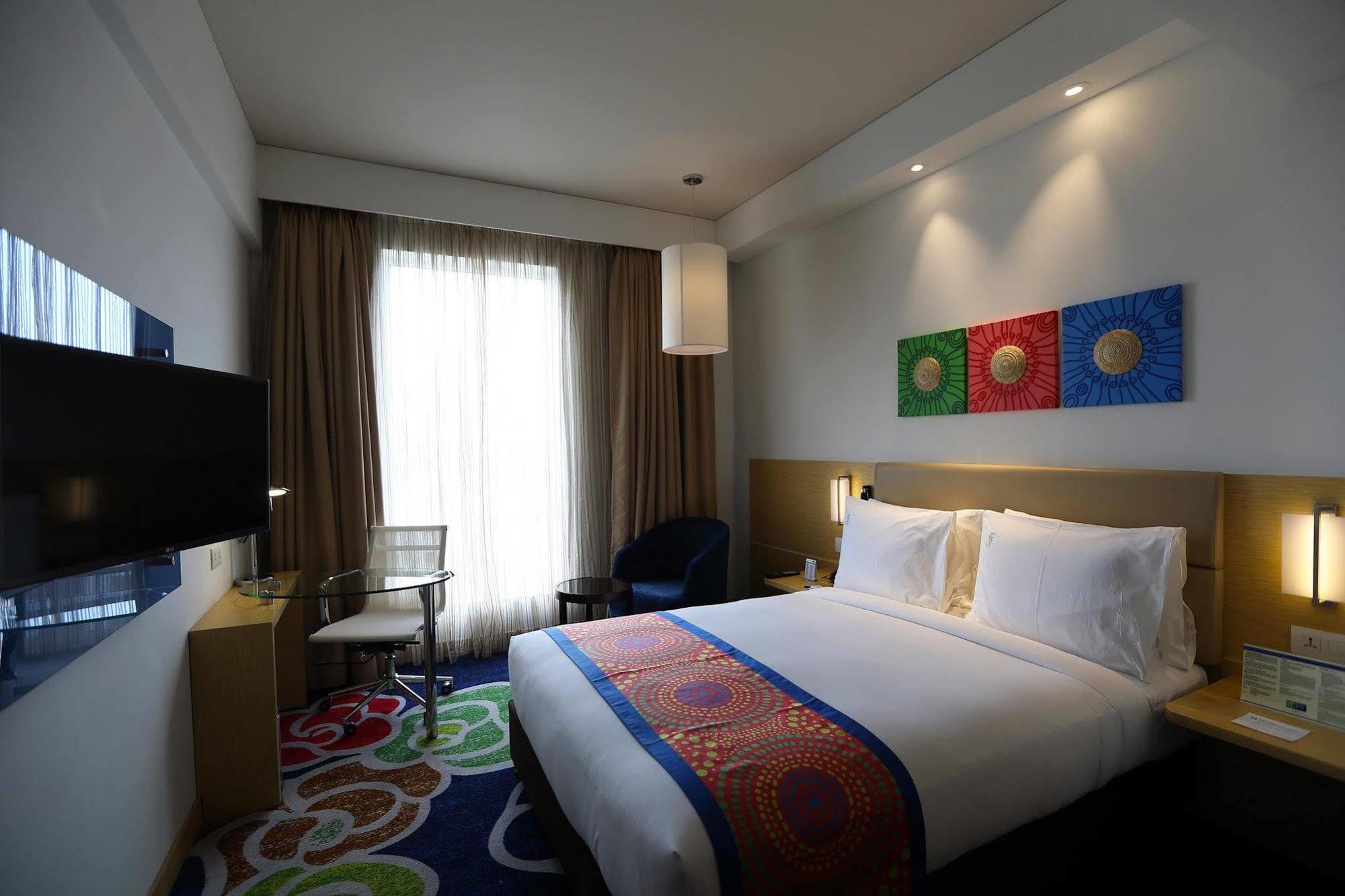 Holiday Inn Express Chennai Old Mahabalipuram Road Exteriér fotografie